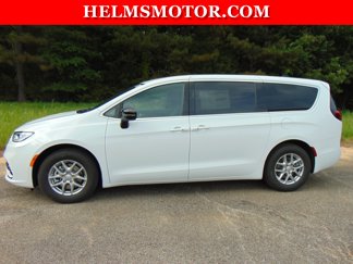 New 2025 Chrysler Pacifica Select image 1