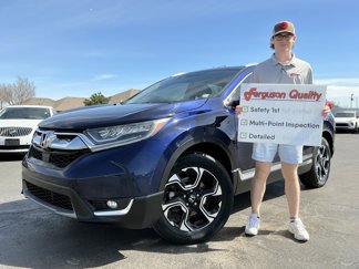 Used 2019 Honda CR-V Touring image 1