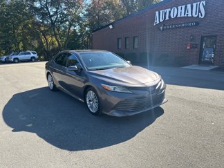 Used 2019 Toyota Camry XLE image 1