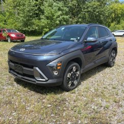 Used 2024 Hyundai Kona SEL image 1