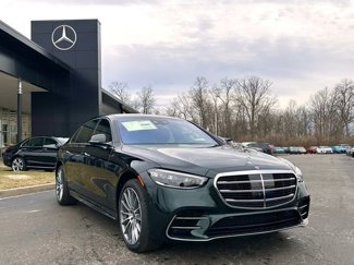 New 2025 Mercedes-Benz S 580 4MATIC Sedan image 1