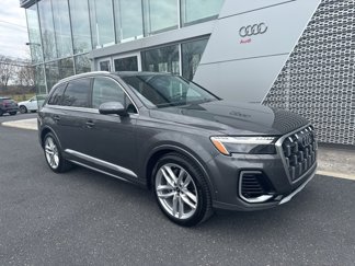 New 2025 Audi Q7 3.0T Prestige image 1