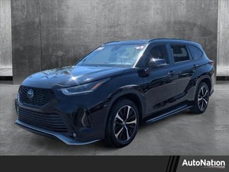 Used 2022 Toyota Highlander XSE image 1