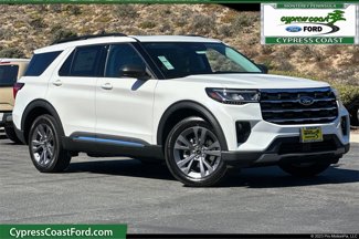 New 2025 Ford Explorer Active w/ Active Comfort Package image 1