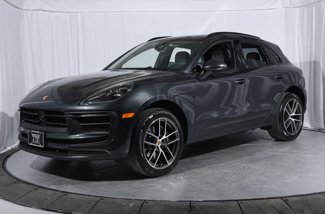 Used 2024 Porsche Macan image 1