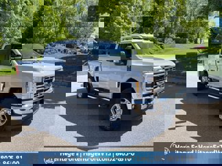 New 2025 Ford F350 XLT image 1