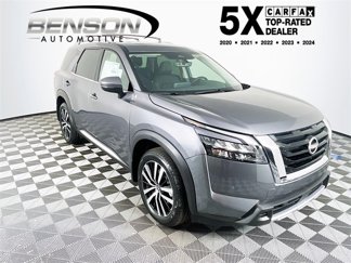 New 2025 Nissan Pathfinder Platinum image 1