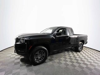 Certified 2025 Nissan Frontier SV image 1