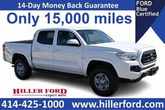 Used 2022 Toyota Tacoma SR image 1