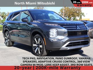 New 2025 Mitsubishi Outlander SE image 1