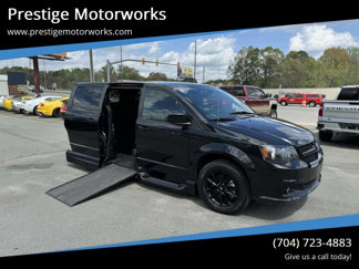 Used 2019 Dodge Grand Caravan GT image 1