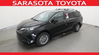 New 2025 Toyota Sienna XLE image 1