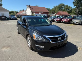 Used 2015 Nissan Altima 2.5 S w/ Power Driver Seat Package image 1
