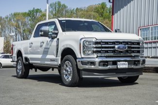 New 2025 Ford F350 Lariat image 1