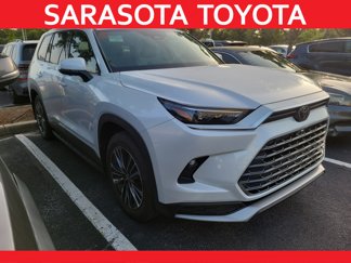 Certified 2025 Toyota Grand Highlander AWD Hybrid image 1