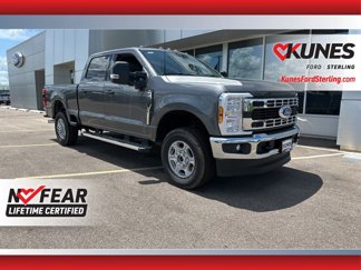New 2025 Ford F250 4x4 Crew Cab Super Duty image 1