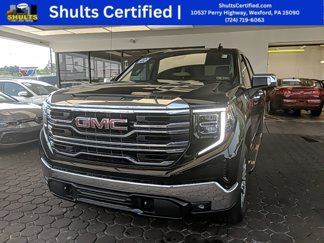 Used 2022 GMC Sierra 1500 SLT image 1