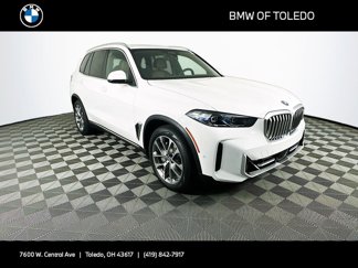 New 2026 BMW X5 xDrive50e image 1