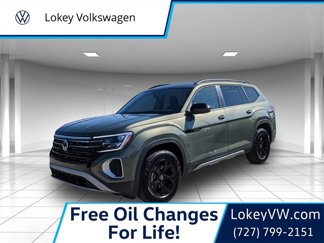 New 2025 Volkswagen Atlas Peak Edition SE image 1