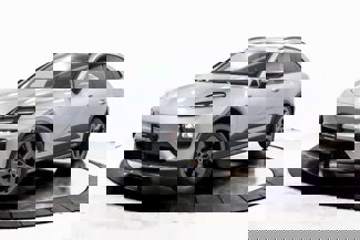Certified 2025 Porsche Macan Electric image 1