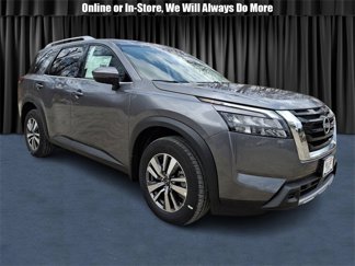 New 2025 Nissan Pathfinder SL image 1