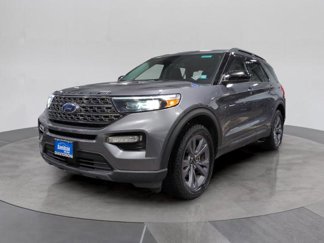 Certified 2022 Ford Explorer XLT w/ Equipment Group 202A image 1