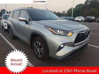 Used 2024 Toyota Highlander XLE image 1