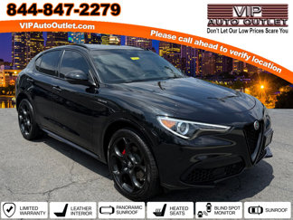 Used 2022 Alfa Romeo Stelvio Veloce image 1