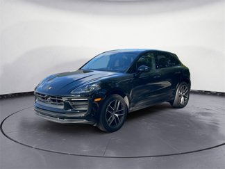 Certified 2024 Porsche Macan image 1