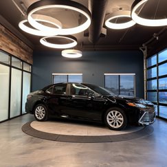Used 2024 Toyota Camry LE image 1