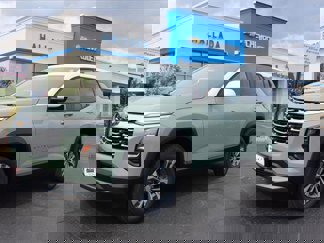 New 2026 Chevrolet Equinox LT w/ Convenience Package II image 1