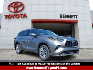 New 2025 Toyota Highlander Platinum image 1