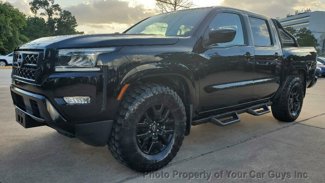 Used 2023 Nissan Frontier SV w/ Midnight Edition Package image 1