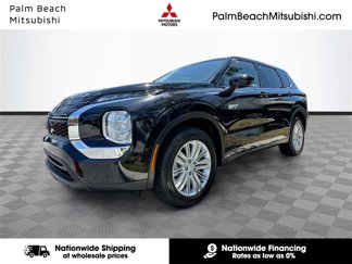 New 2025 Mitsubishi Outlander ES image 1