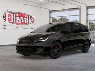 New 2026 Chrysler Pacifica Limited image 1