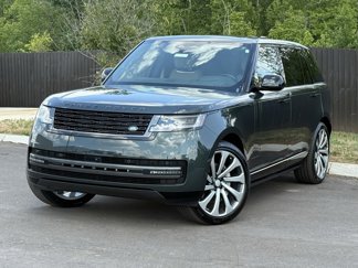 New 2025 Land Rover Range Rover Long Wheelbase SE image 1