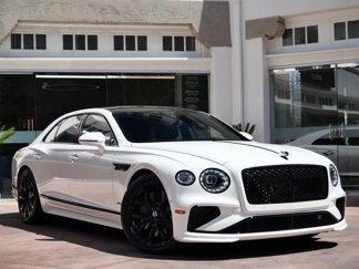 New 2025 Bentley Flying Spur Plug-In Hybrid image 1