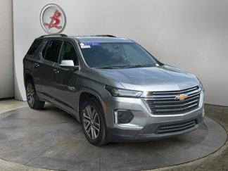 Used 2023 Chevrolet Traverse High Country image 1