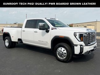 Used 2024 GMC Sierra 3500 Denali w/ Denali Reserve Package image 1