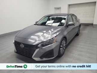 Used 2023 Nissan Altima 2.5 SV image 1