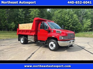 Used 2004 GMC TopKick C4500 2WD Regular Cab image 1