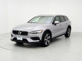 New 2026 Volvo V60 B5 Cross Country Plus w/ Climate Package image 1