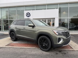 New 2025 Volkswagen Atlas SE image 1