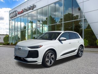 New 2025 Audi Q6 e-tron Prestige image 1