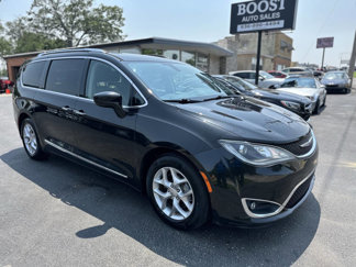 Used 2018 Chrysler Pacifica Touring-L Plus w/ Tire & Wheel Group image 1