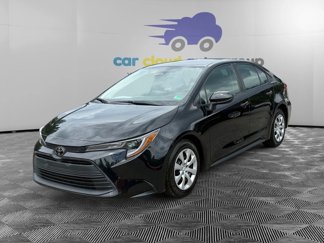Used 2023 Toyota Corolla LE image 1