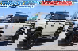 New 2025 Ford Bronco Badlands w/ Sasquatch Package image 1