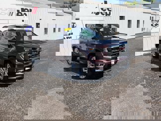 Used 2024 GMC Acadia Elevation image 1