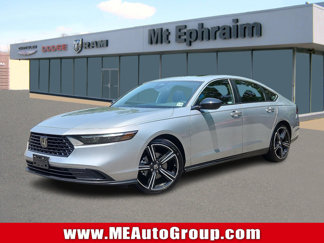 Used 2024 Honda Accord Sport image 1