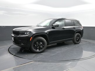 New 2025 Jeep Grand Cherokee Altitude image 1